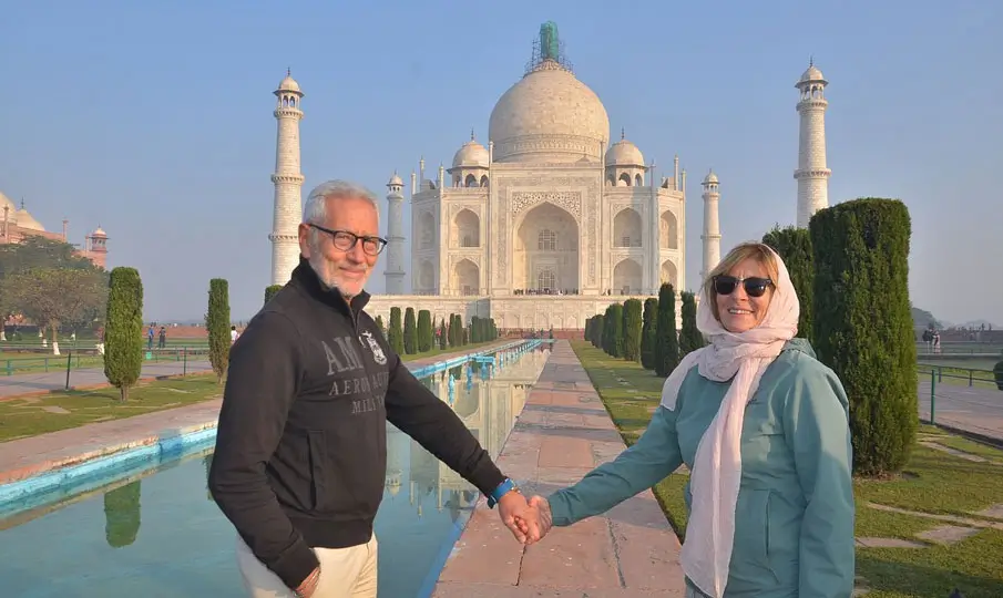 Best Time to Visit Taj Mahal – Month, Season & Sunrise Tips