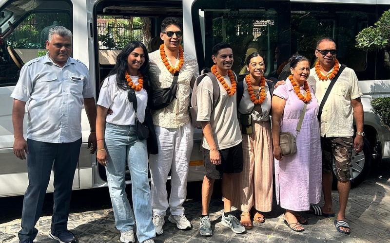 book-a-private-driver-in-india-from-delhi-airport