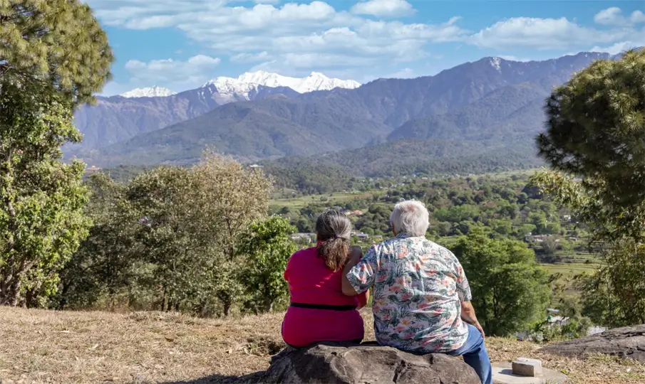 How to Travel Across India Comfortably After Age 60