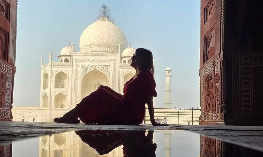 India Solo Travel Guide: Is Hiring a Private Driver Worth It?