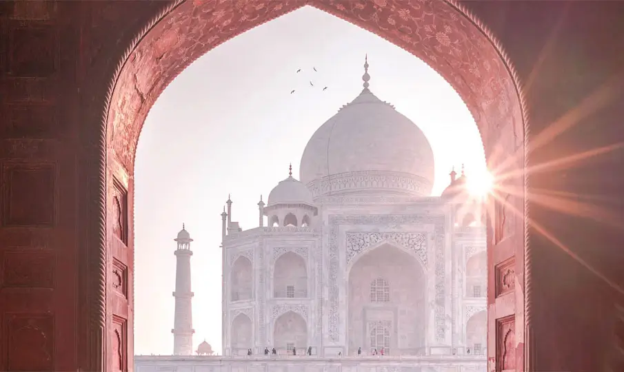Taj Mahal Sunrise Tour from Delhi