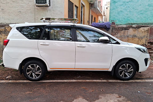 Toyota Innova Crysta