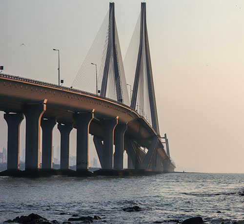 Mumbai Travel Guide – City of Dreams, Heritage & Coastal Charm