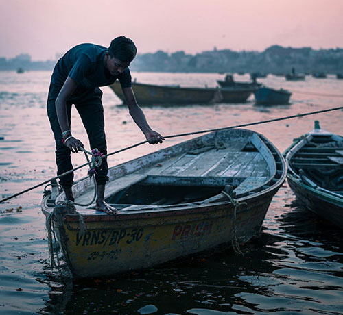 Varanasi Travel Guide – Ghats, Temples & Spiritual Experiences