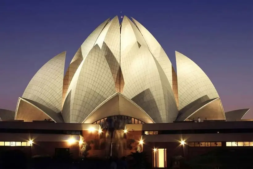 Same Day Delhi Sightseeing Tour | Top Delhi Attractions